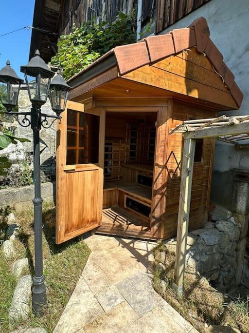 Gite De La Chouette Thyez Exterior photo